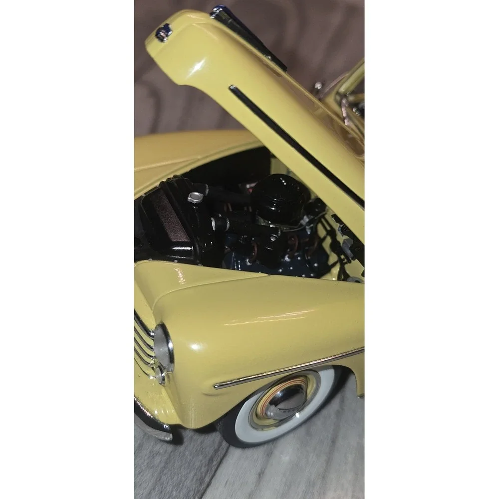 Danbury Mint, 1948 Ford Sportsman Convertible, 1:24 Diecast